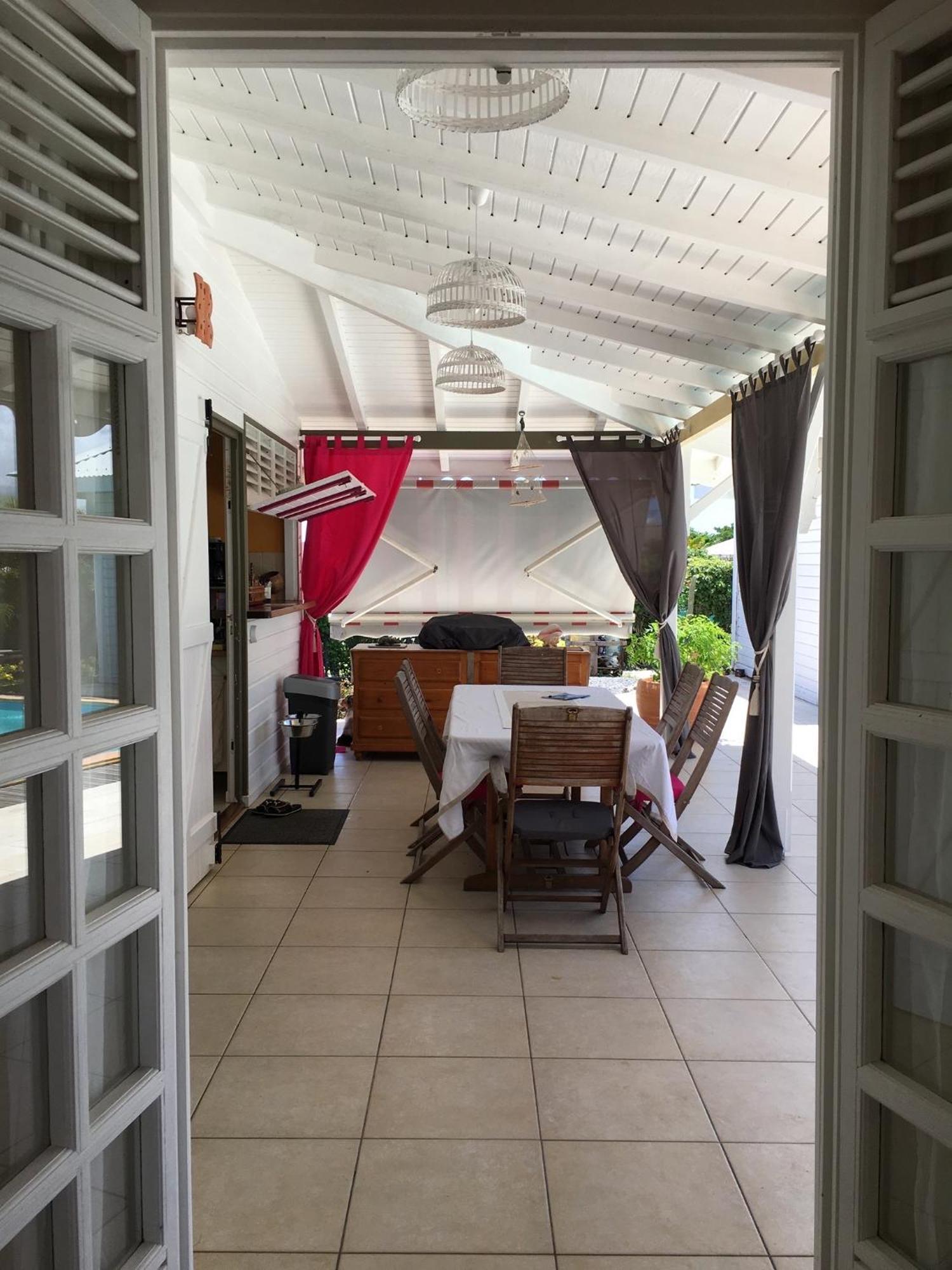 Au Bel'Vue Chez Sandrine "Gite & Chambre D'Hotes" Le Moule Luaran gambar