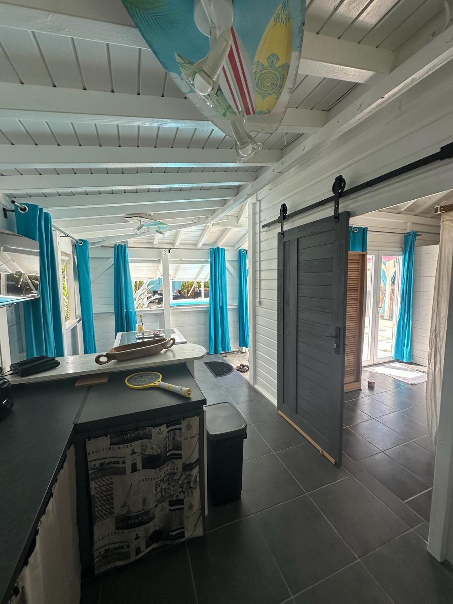 Au Bel'Vue Chez Sandrine "Gite & Chambre D'Hotes" Le Moule Luaran gambar